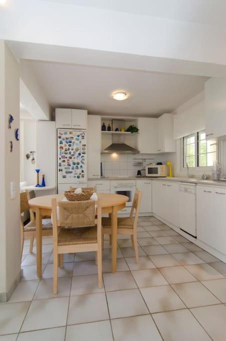 Wonderful House With Private Garden Vila Flogita Exterior foto